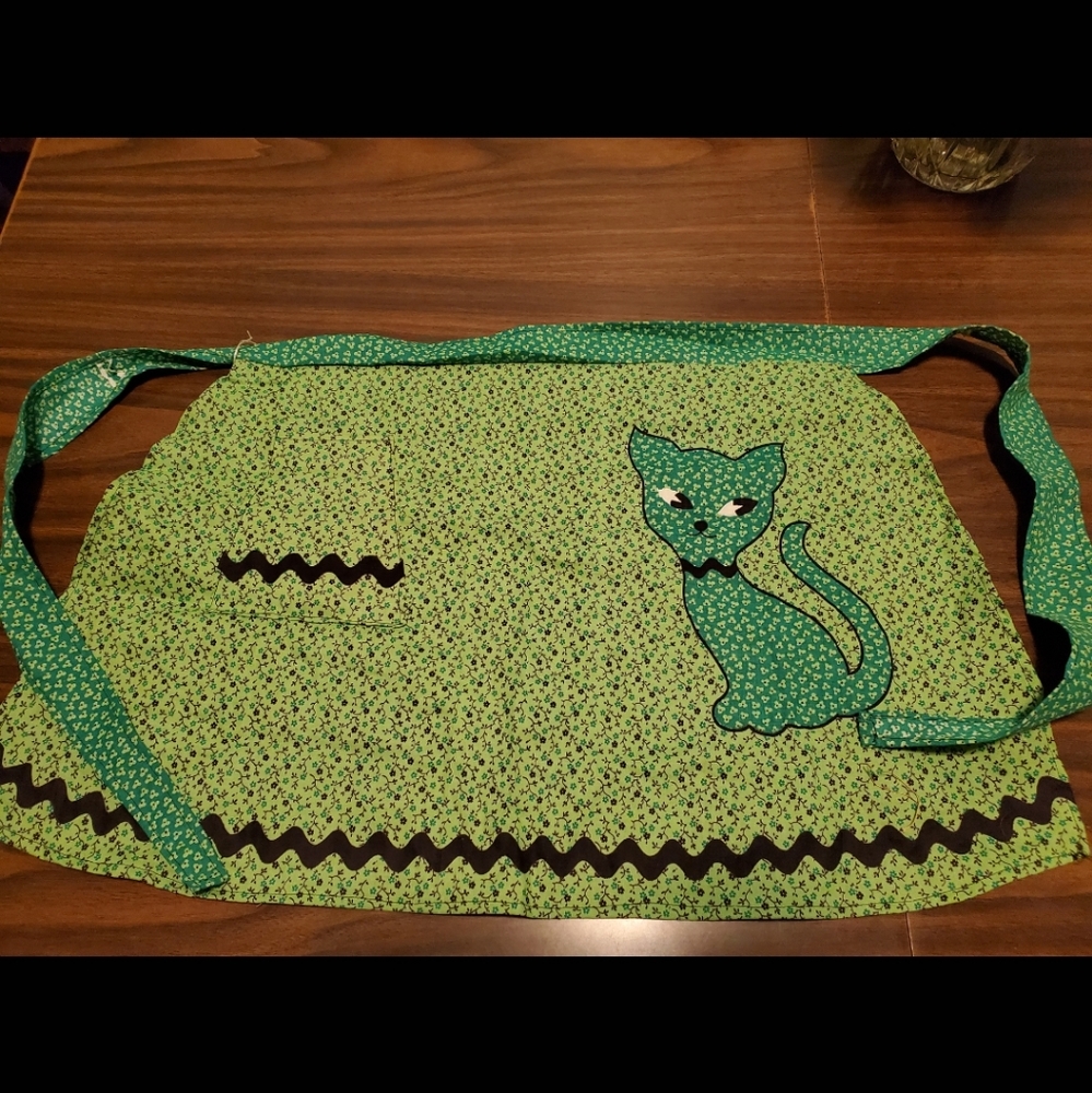 Kids Green apron